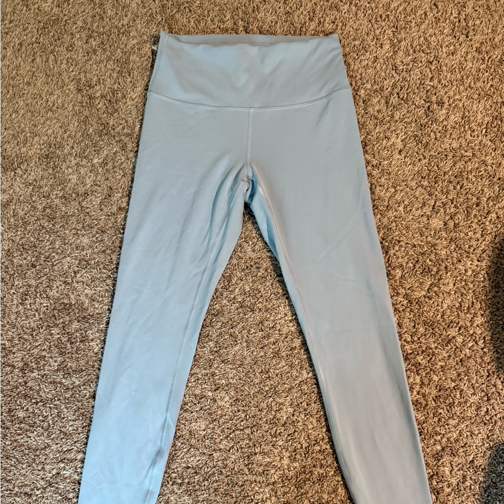 Lululemon Fast and Free 28” Size 8 Legging